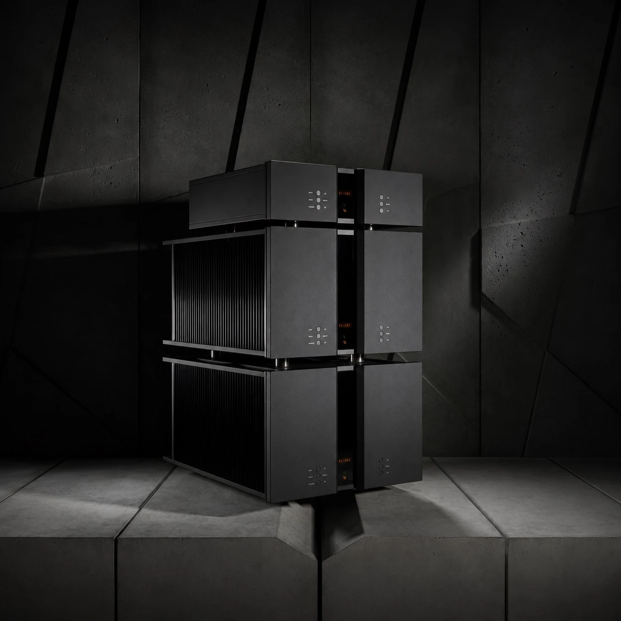 Vitus Audio SL-103 and SM-103 amplification system