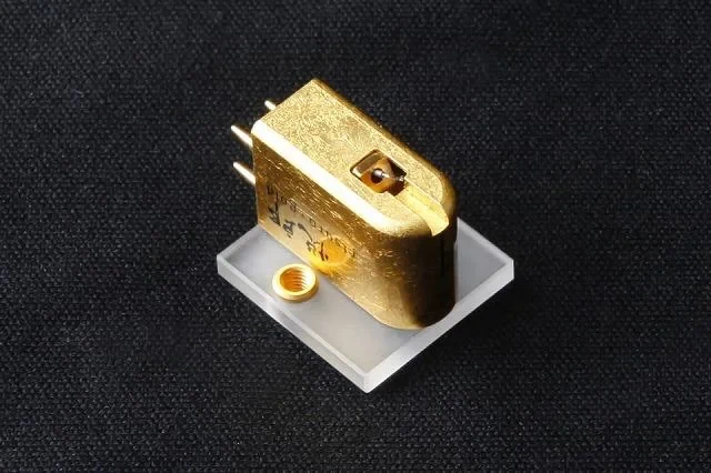 Etsuro Urushi Gold MC Cartridge